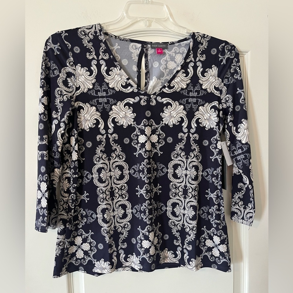 Vince Camuto Patterned Soft Navy 3/4 Length Blouse Women’s Size Small - Picture 7 of 15